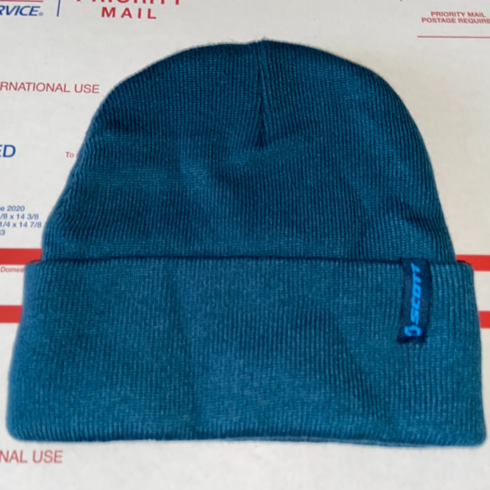 ed SCOTT Sports USA Beanie Hat Toque skull Cap winter ski snowboard motocross Co